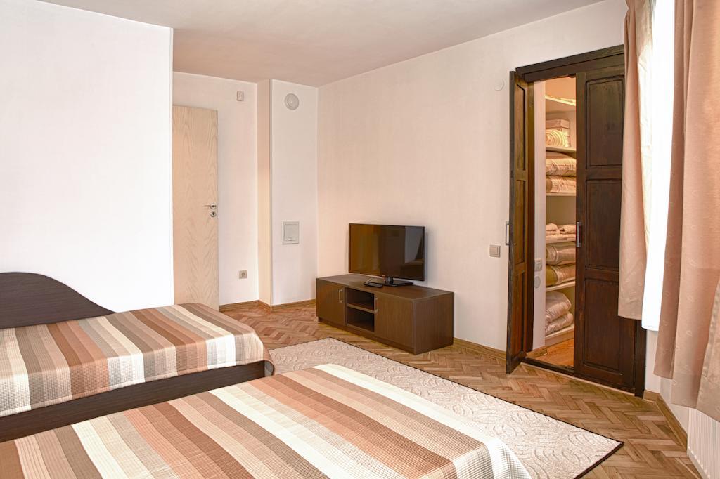 וליקו טורנובו Pepi Guest House מראה חיצוני תמונה